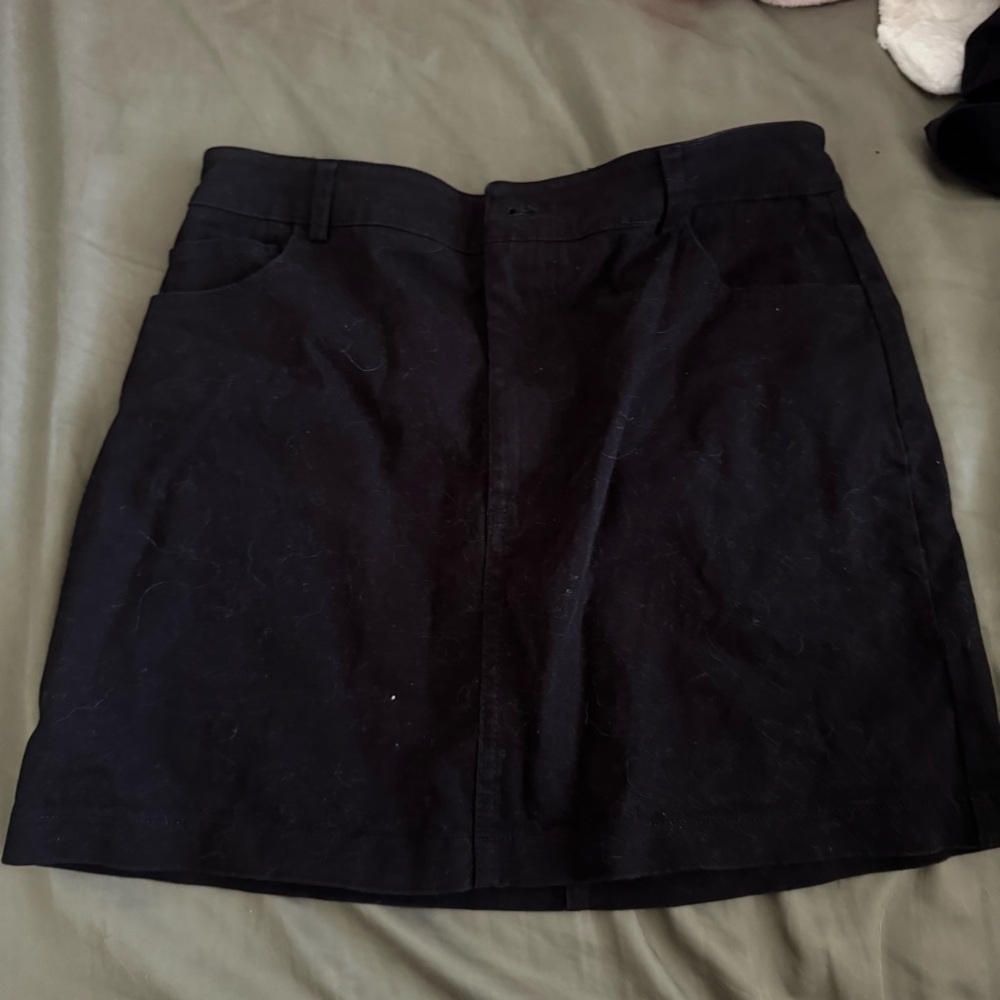 Forever 21 Black Mini Skirt - Simple A-Line